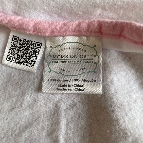 Moms on call swaddle blanket - Picture 5 of 6